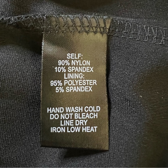 Lulu’s Women’s Black Lace Body-Con Mini Cocktail Dress With Back Cut-Out… - Picture 12 of 16